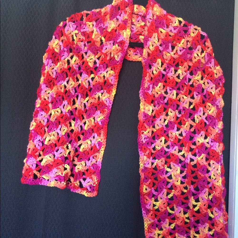 Shawl, light weight, hand crocheted, women’s